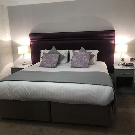 Hazlewood Castle & Spa แท็ดคาสเตอร์ ภายนอก รูปภาพ