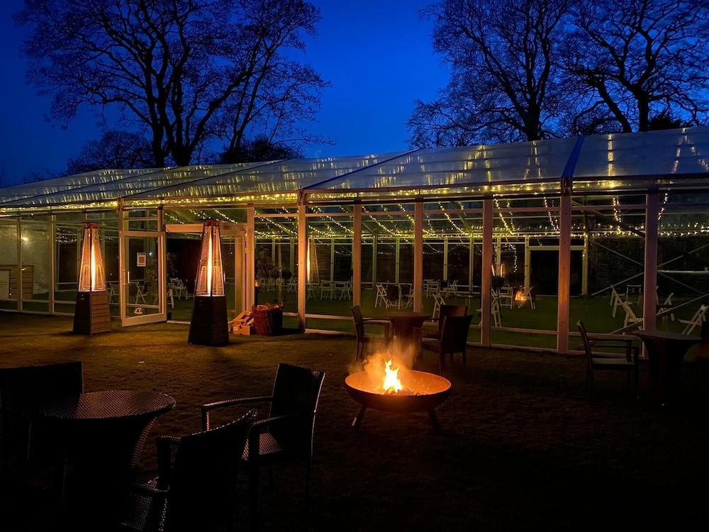 Hazlewood Castle & Spa แท็ดคาสเตอร์ ภายนอก รูปภาพ
