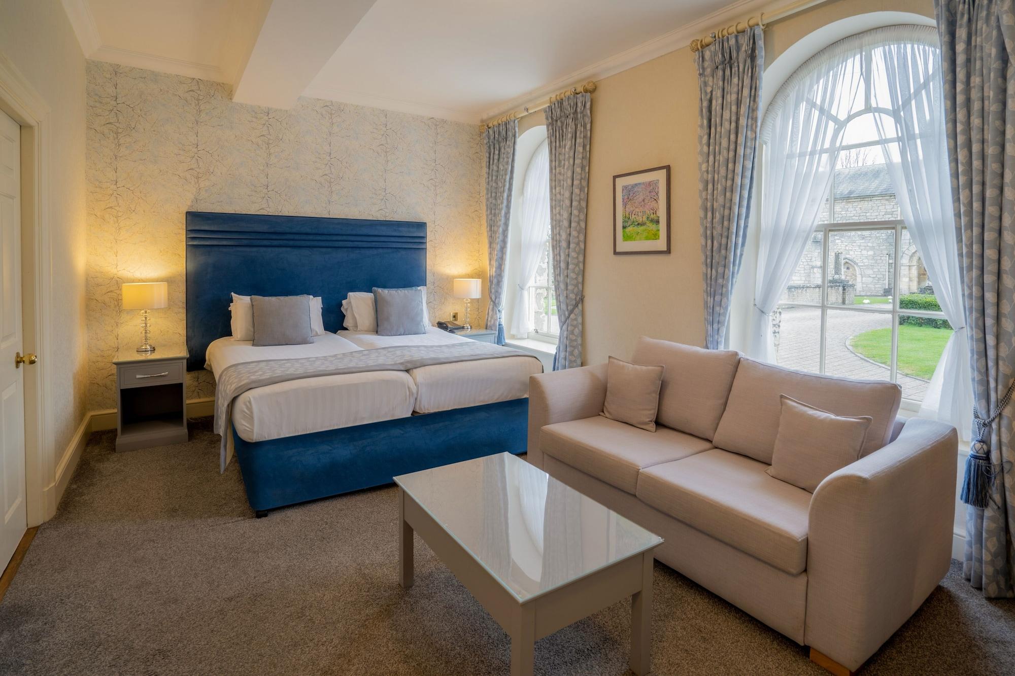 Hazlewood Castle & Spa แท็ดคาสเตอร์ ภายนอก รูปภาพ