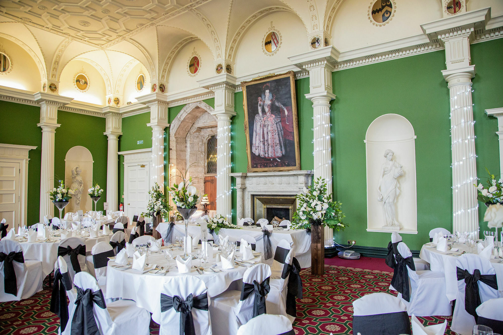 Hazlewood Castle & Spa แท็ดคาสเตอร์ ภายนอก รูปภาพ